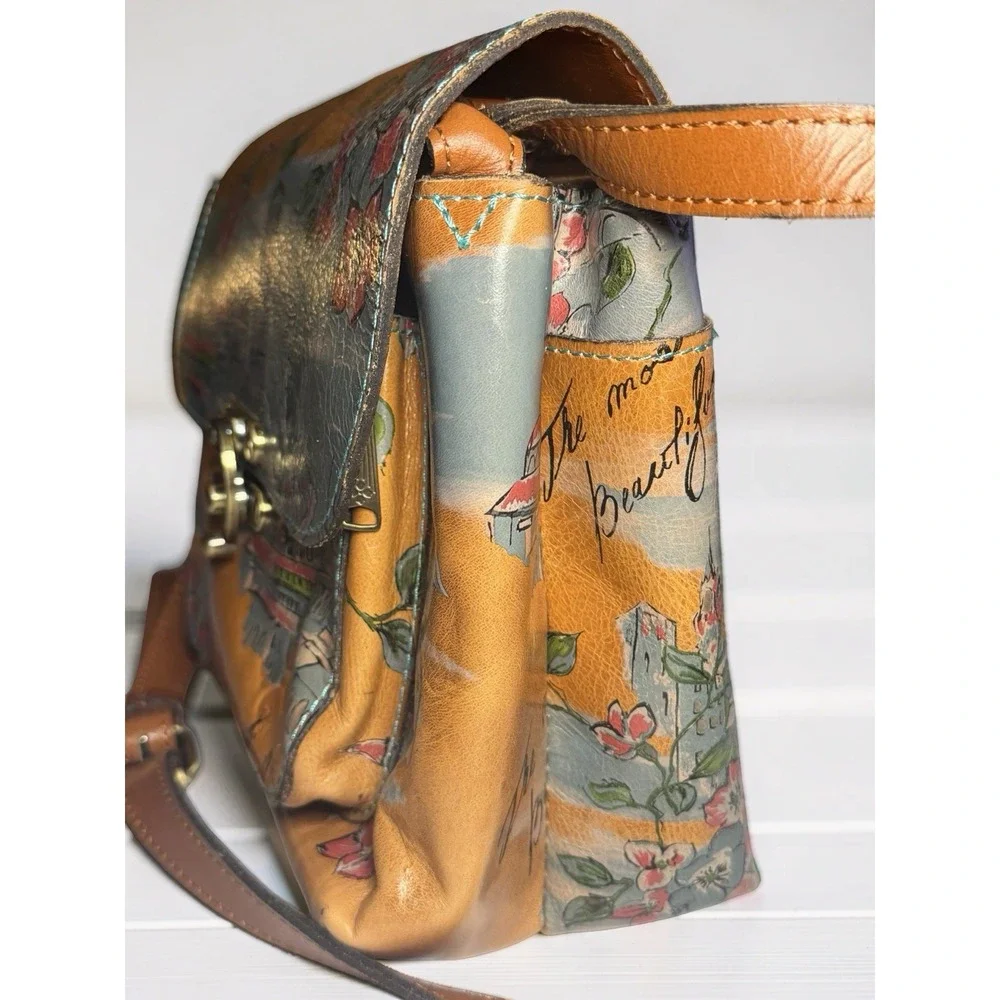 Patricia Nash Leandra Crossbody Leather Purse Beautiful Girl Floral Design EUC